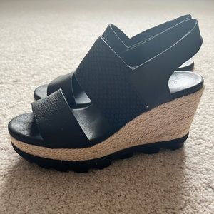 Sorel Wedge Sandal